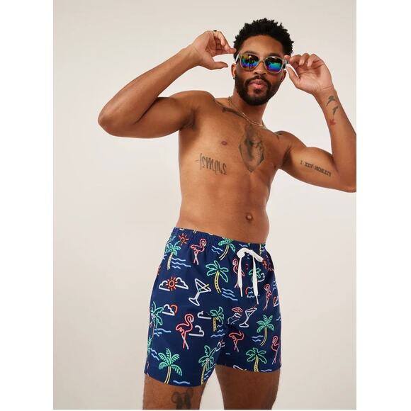 Men's Chubbies Neon Lights Classic Swim Trunks size 5.5 in Navy Blue size S - Picture 1 of 5